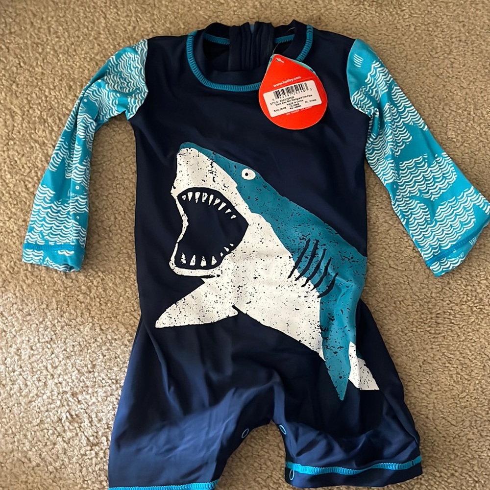 Hatley rash guard NWT size 3-6 months